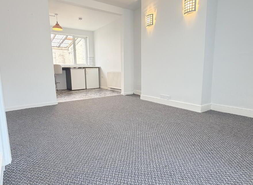 189 Donegall Avenue, Belfast, BT12 6LU