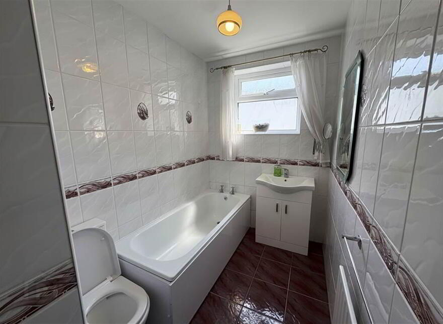 9 Parkview, Cloughoge, Newry, BT35 8LU