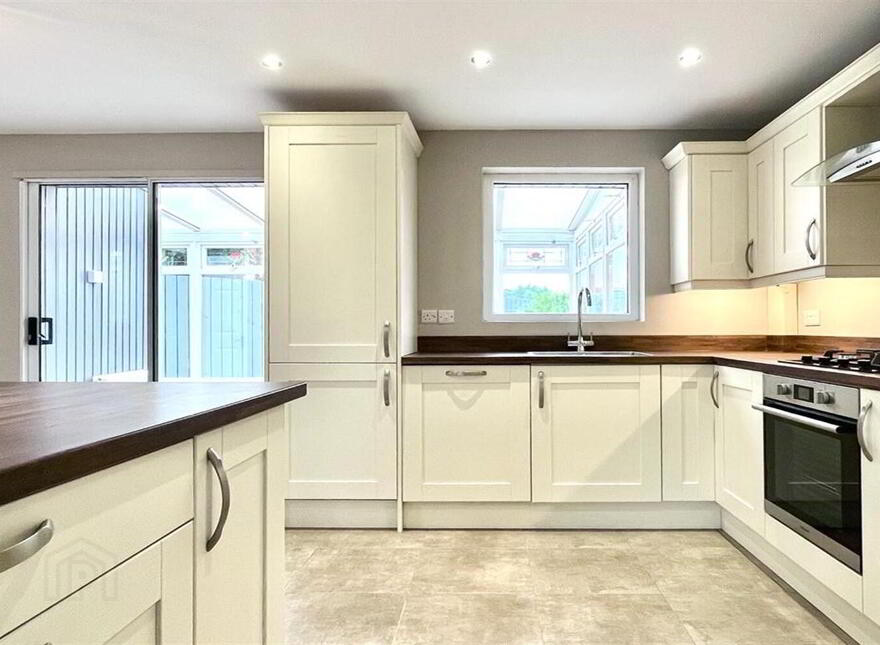 20 Willisfield Avenue, Belfast, BT10 0GD