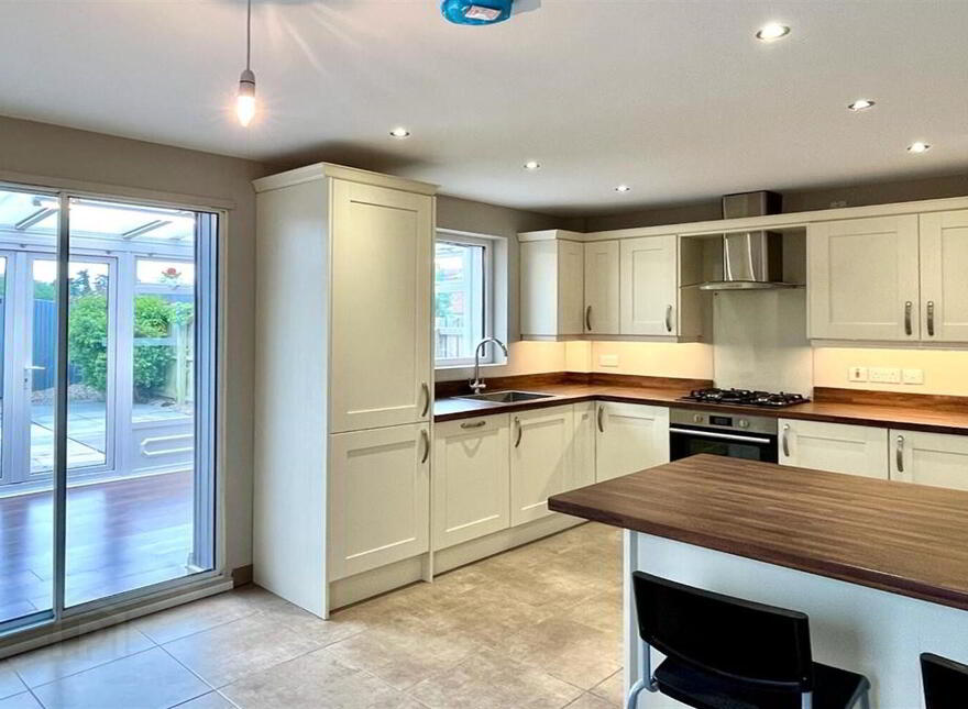 20 Willisfield Avenue, Belfast, BT10 0GD