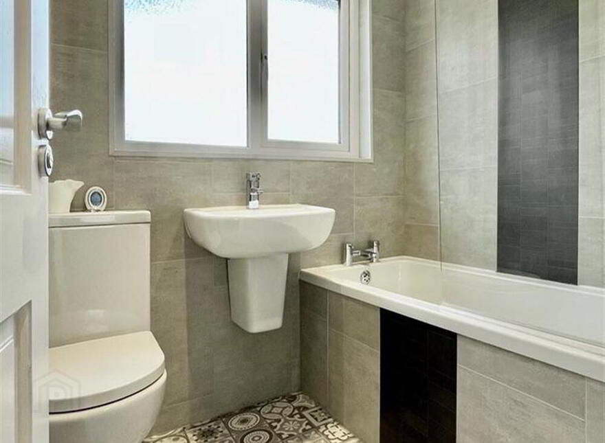 20 Willisfield Avenue, Belfast, BT10 0GD
