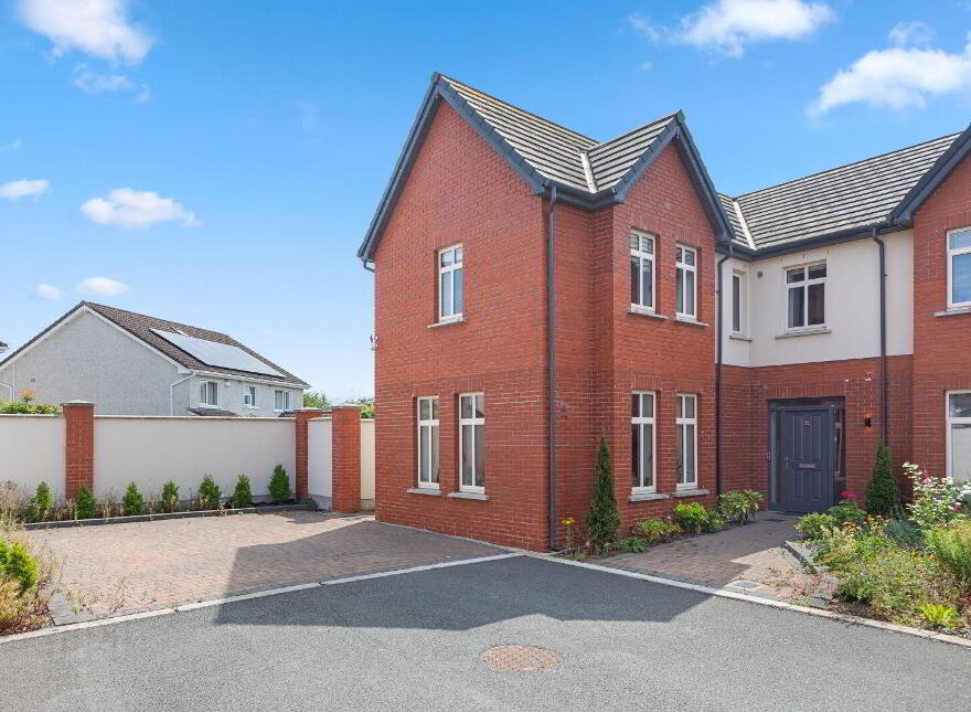 32 The Mews, Baker Hall, Navan, C15YW8Y