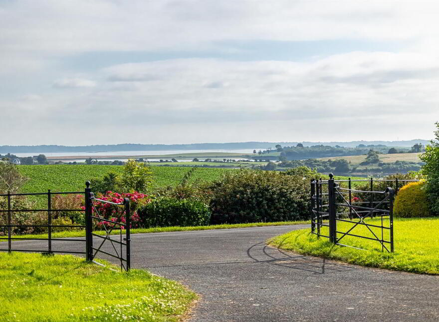 69 Tullynakill Road, Comber, BT23 6AG