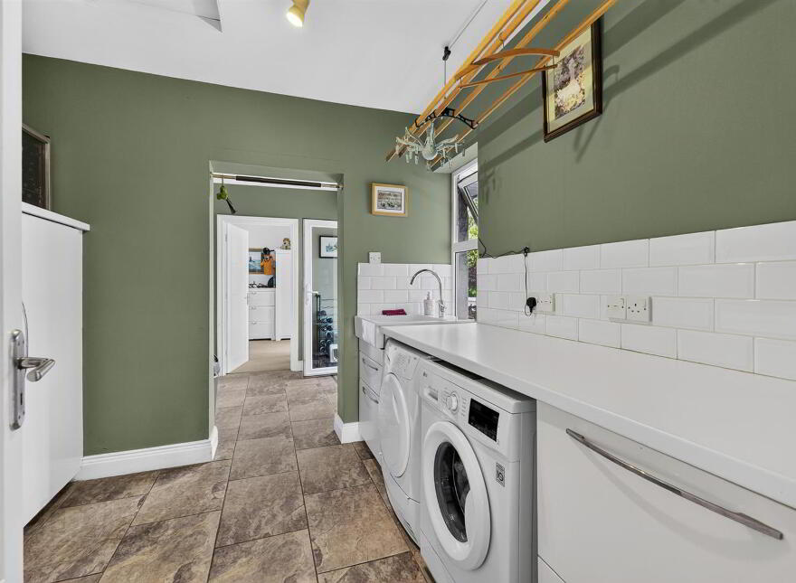 69 Tullynakill Road, Comber, BT23 6AG