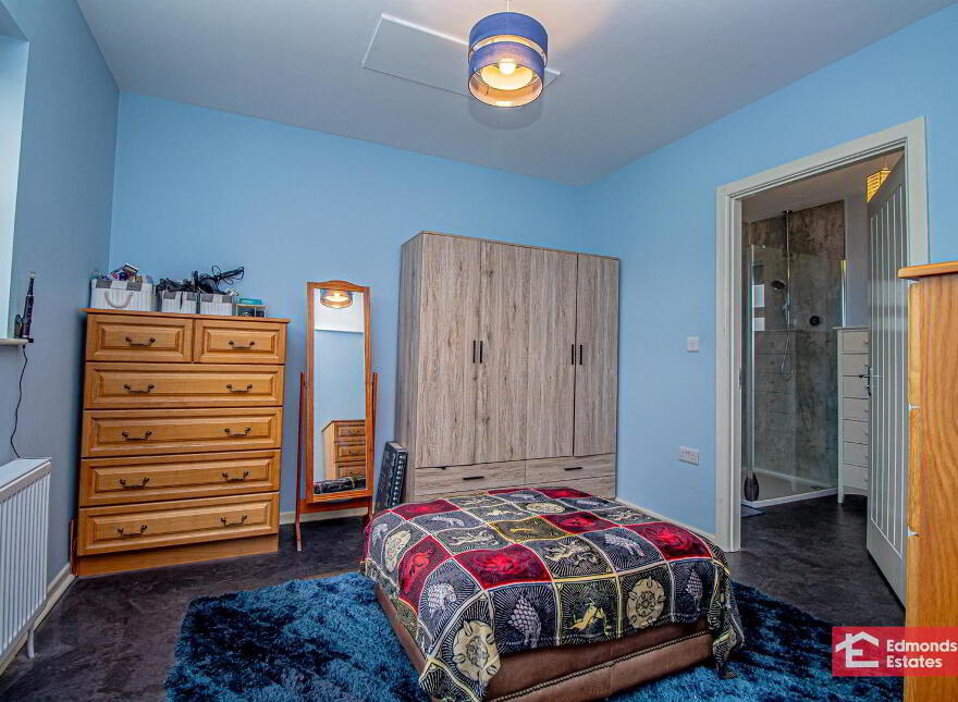 30 Tullynahinnion Road, Portglenone, Ballymena, BT44 8EL