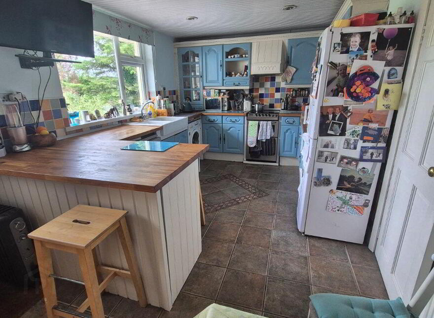Tower Hill, Cherrymount, Tully, F94P266