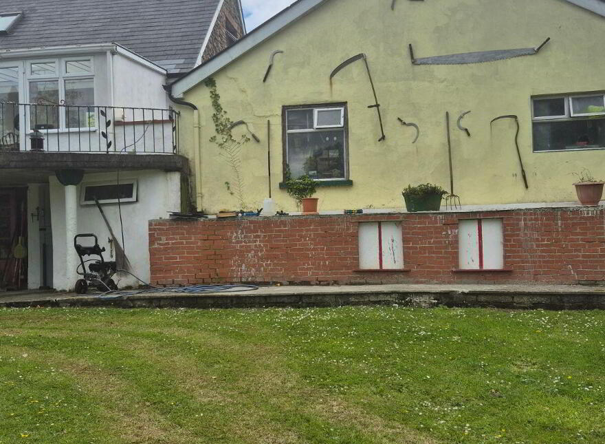 Tower Hill, Cherrymount, Tully, F94P266