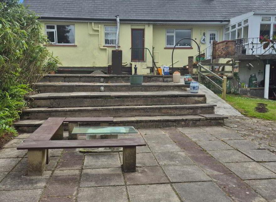 Tower Hill, Cherrymount, Tully, F94P266