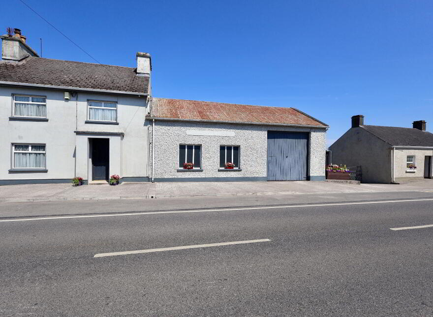 Two-Storey, Main Street, Shannonbridge, N37HY62
