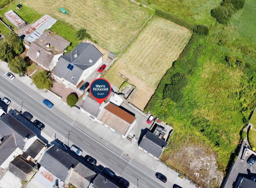 Two-Storey, Main Street, Shannonbridge, N37HY62