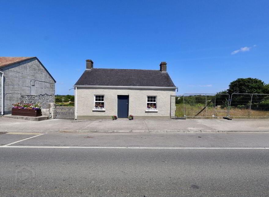 Cottage, Main Street, Shannonbridge, N37XR97