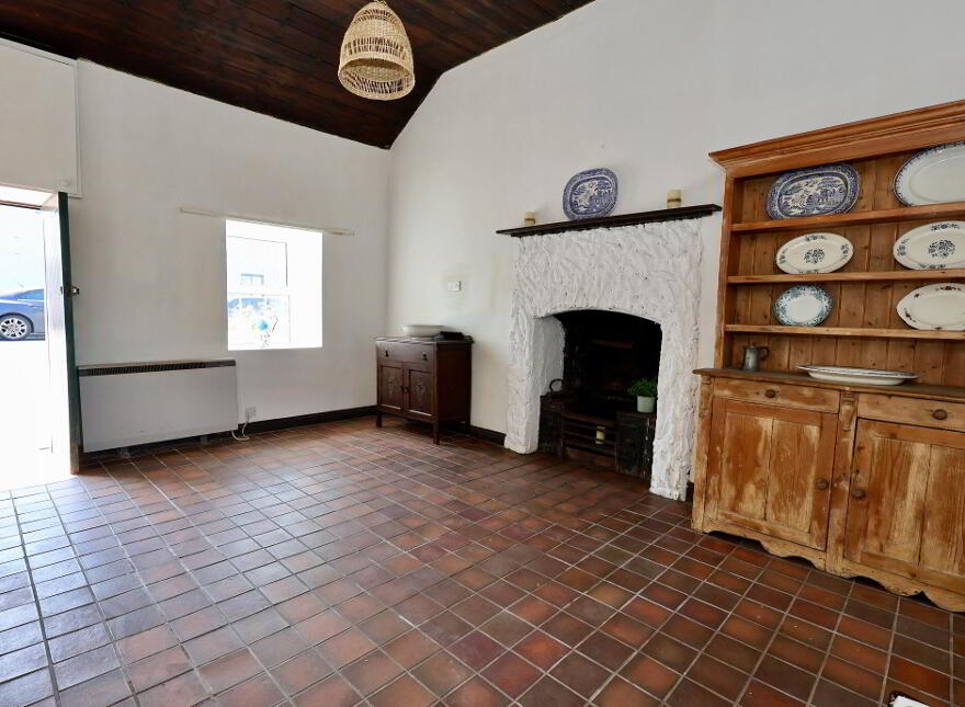 Cottage, Main Street, Shannonbridge, N37XR97