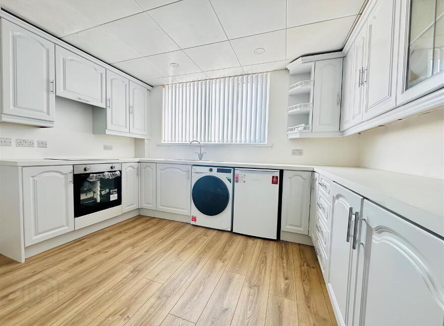26 Tulleevin Drive, Rathfern, Newtownabbey, BT36 6BN