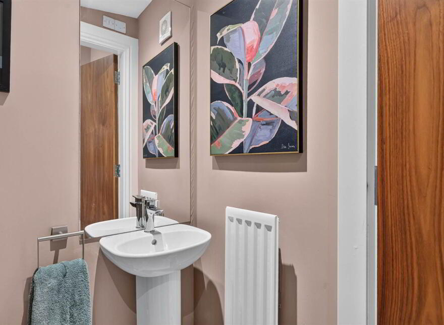 17 Seahill Road, Holywood, BT18 0DA