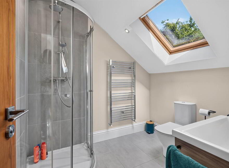 17 Seahill Road, Holywood, BT18 0DA