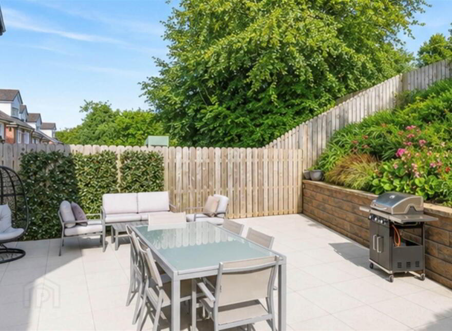 17 Seahill Road, Holywood, BT18 0DA