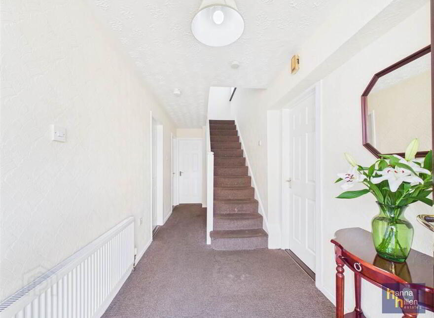 16 Greenfield Park, Newry, BT34 2EN