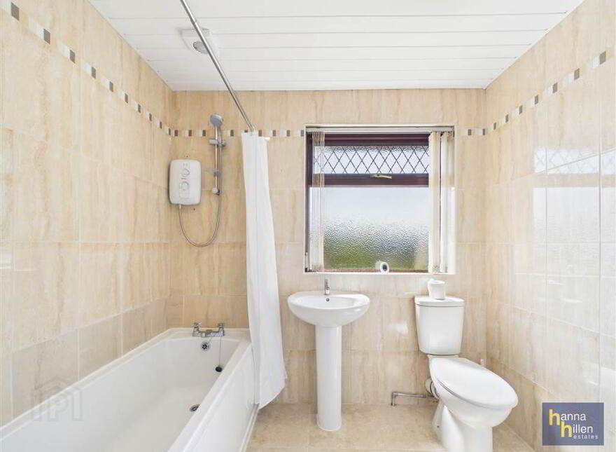 16 Greenfield Park, Newry, BT34 2EN