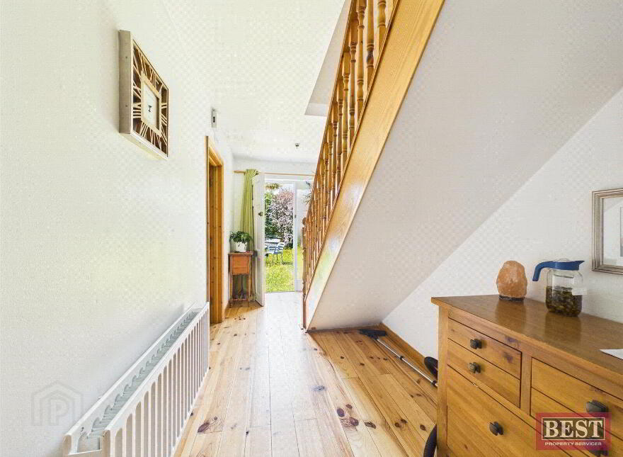 4 Cloughmore View, Warrenpoint, Newry, BT34 3TP