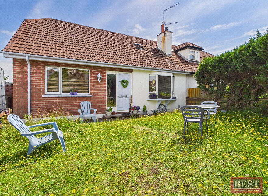 4 Cloughmore View, Warrenpoint, Newry, BT34 3TP
