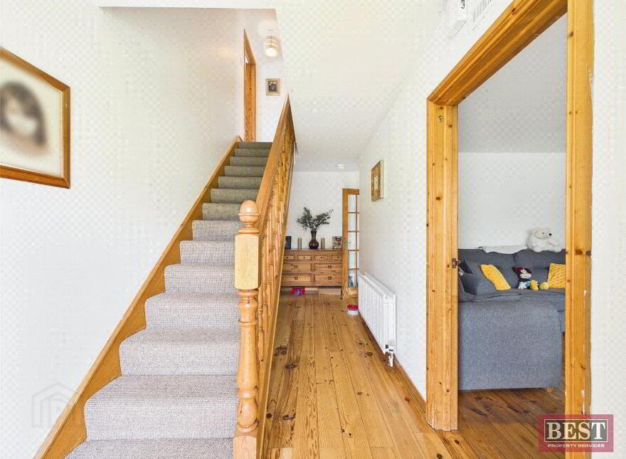4 Cloughmore View, Warrenpoint, Newry, BT34 3TP