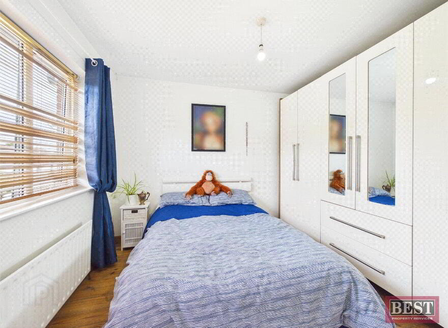 4 Cloughmore View, Warrenpoint, Newry, BT34 3TP