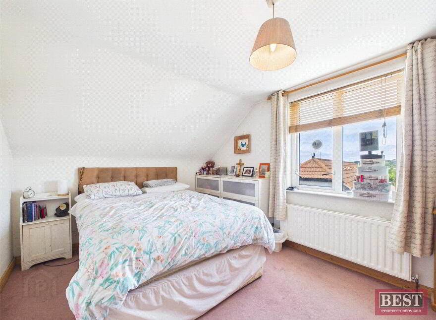 4 Cloughmore View, Warrenpoint, Newry, BT34 3TP