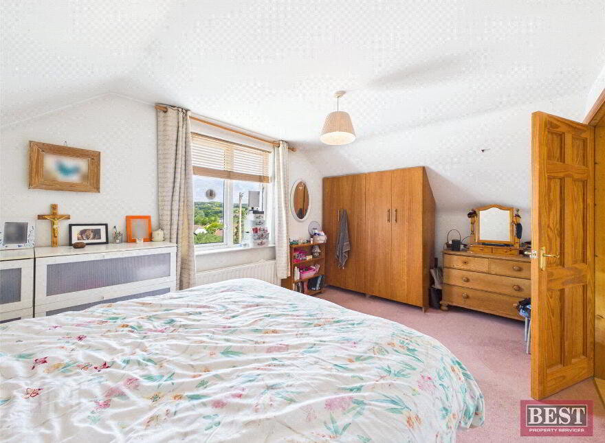 4 Cloughmore View, Warrenpoint, Newry, BT34 3TP