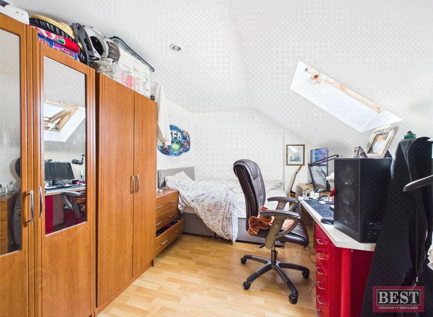 4 Cloughmore View, Warrenpoint, Newry, BT34 3TP