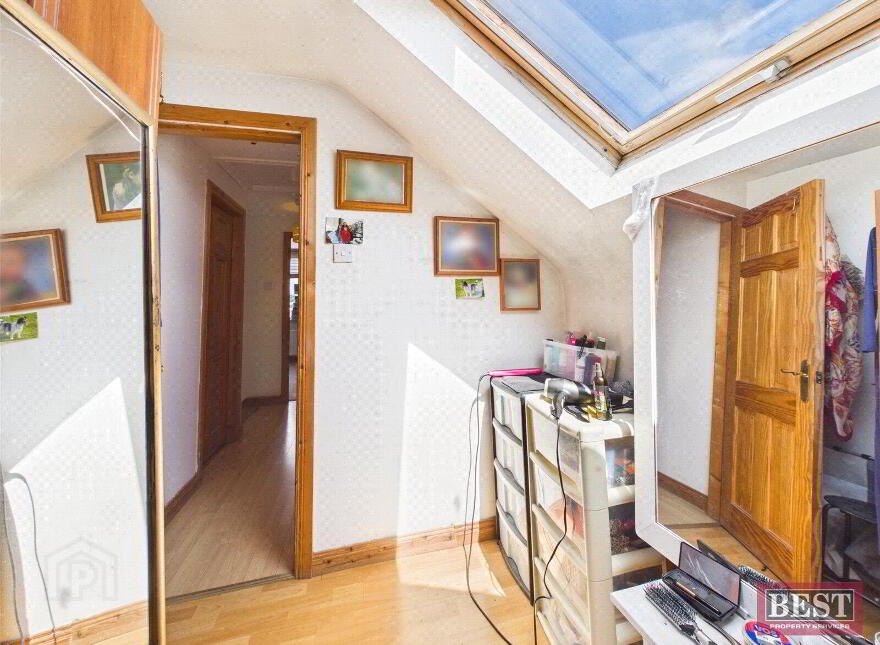 4 Cloughmore View, Warrenpoint, Newry, BT34 3TP