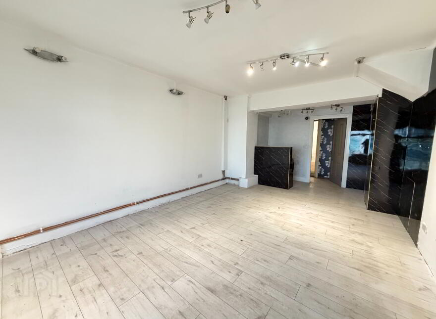 18 Main Street, Portglenone, Ballymena, BT44 8AB