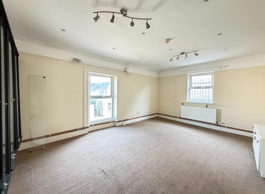 18 Main Street, Portglenone, Ballymena, BT44 8AB