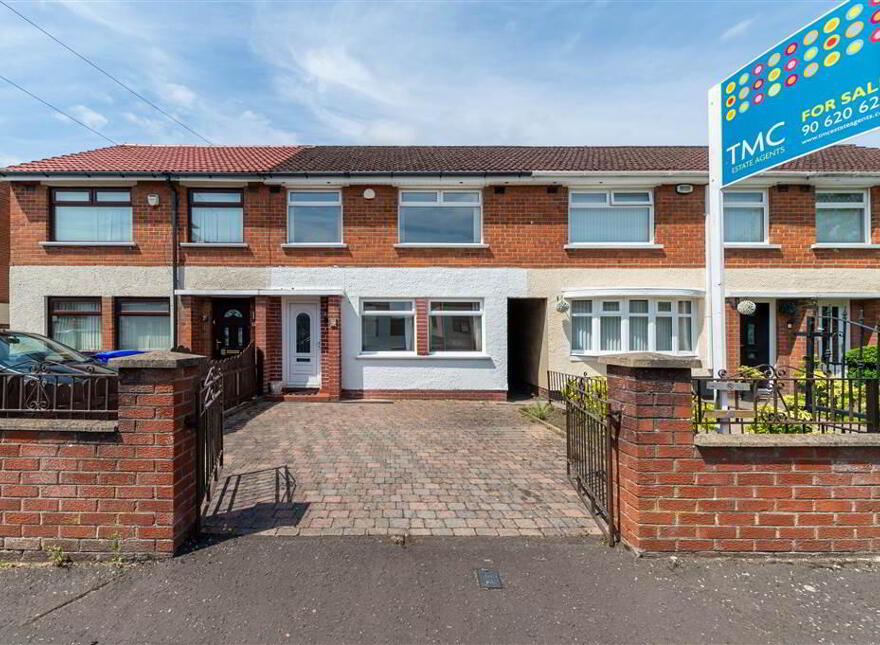 5 Wedderburn Avenue, Finaghy, Belfast, BT10 0FY photo