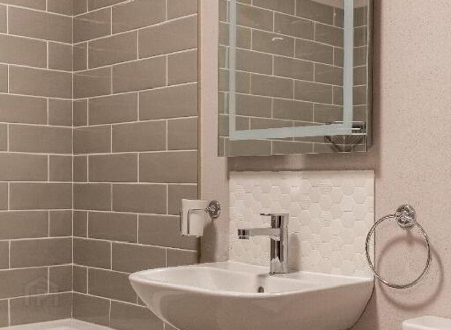 Apt 24 The Residence, 334 Ormeau Road, Belfast, BT7 2GE