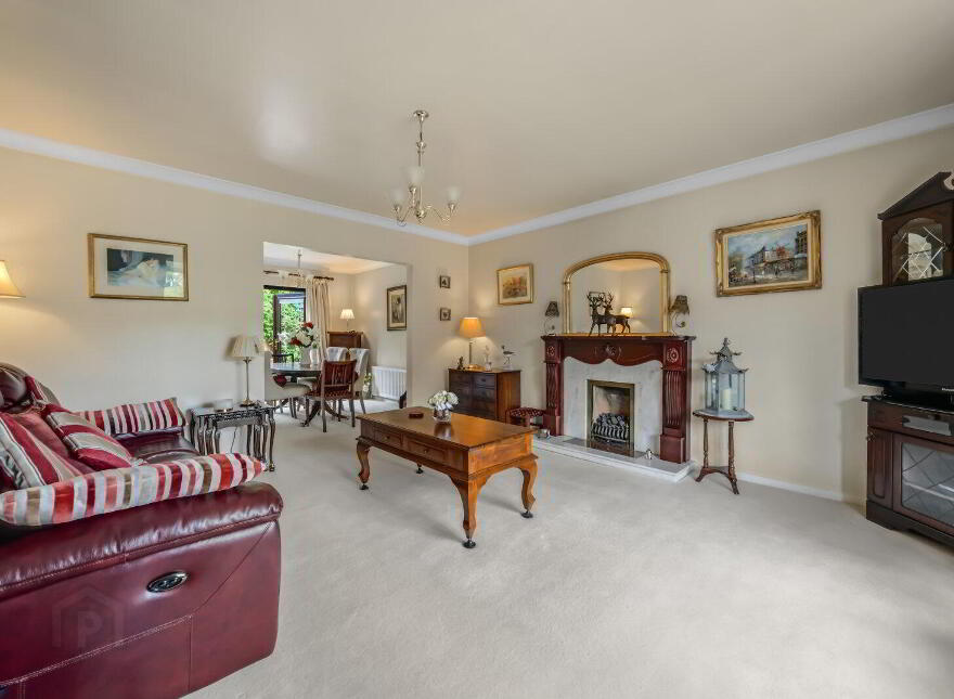 68 Royal Lodge Road, Belfast, BT8 7UL