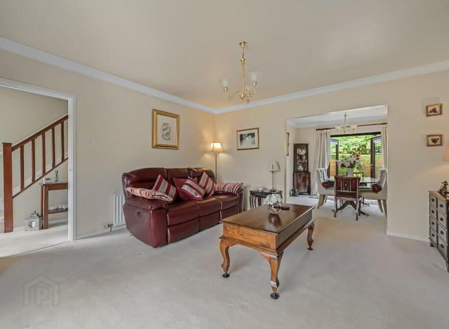 68 Royal Lodge Road, Belfast, BT8 7UL