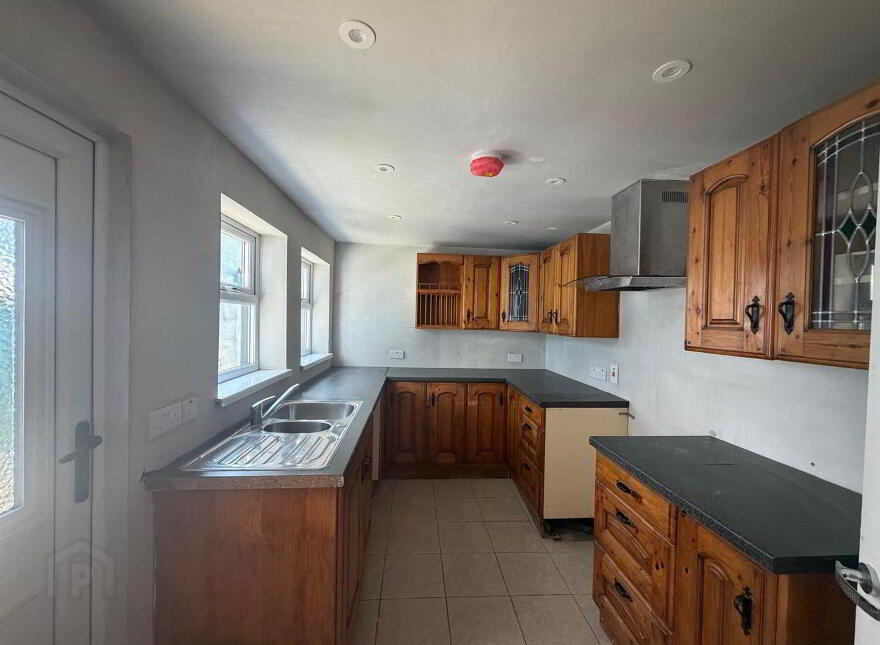 25 Grafton Street, Derry, BT48 0ER