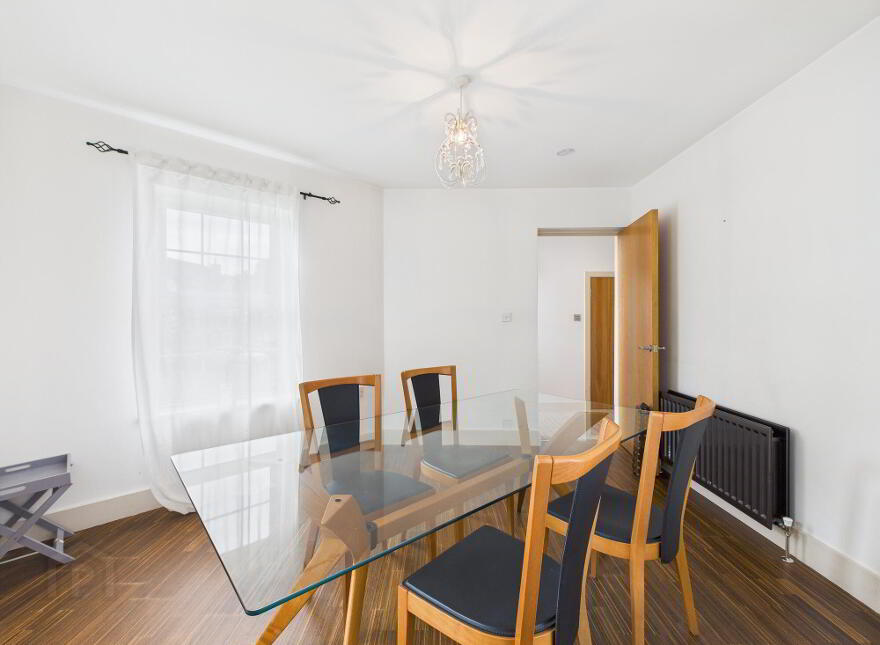 88B Leathem Square, Dundonald, Belfast, BT16 2QR
