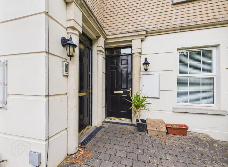 88B Leathem Square, Dundonald, Belfast, BT16 2QR