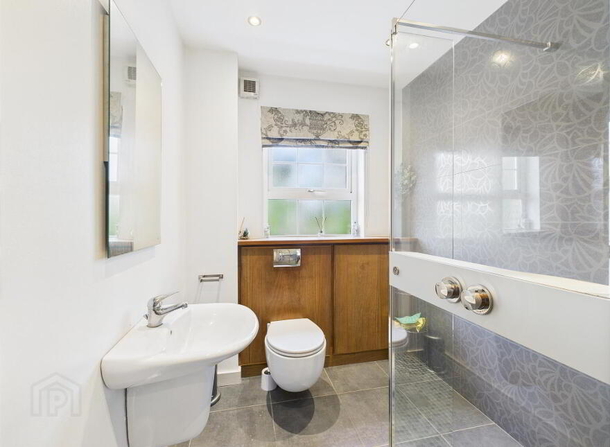 88B Leathem Square, Dundonald, Belfast, BT16 2QR