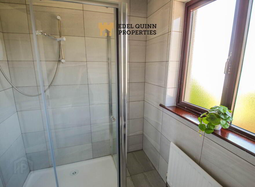 86 Emerald Drive, Killybegs, F94HK35