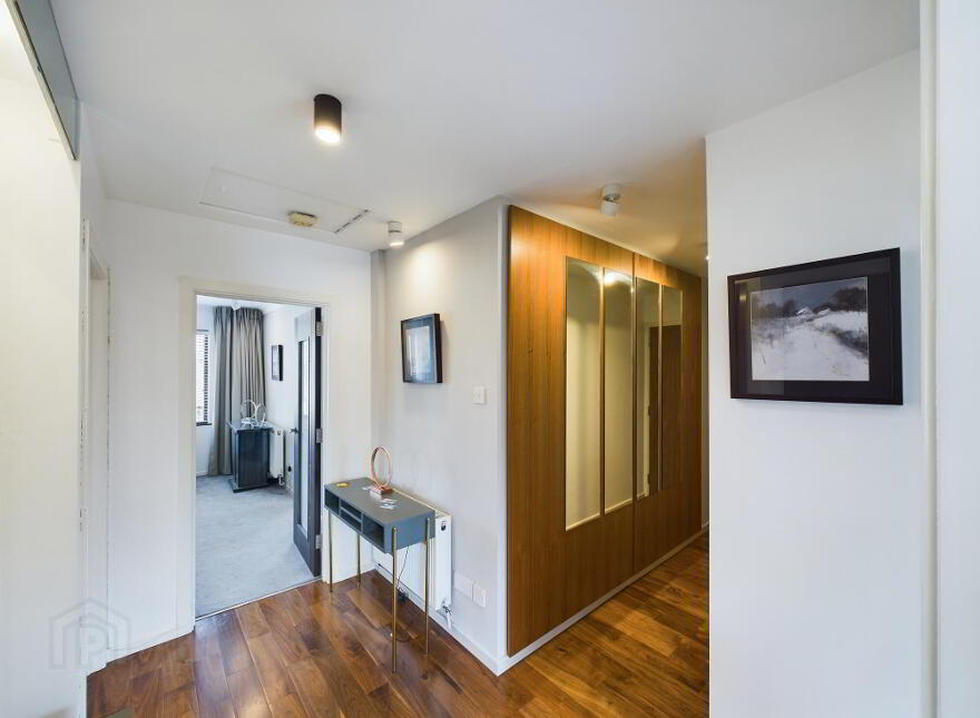 2 De Beere Court, Finaghy, Belfast, BT10 0DF