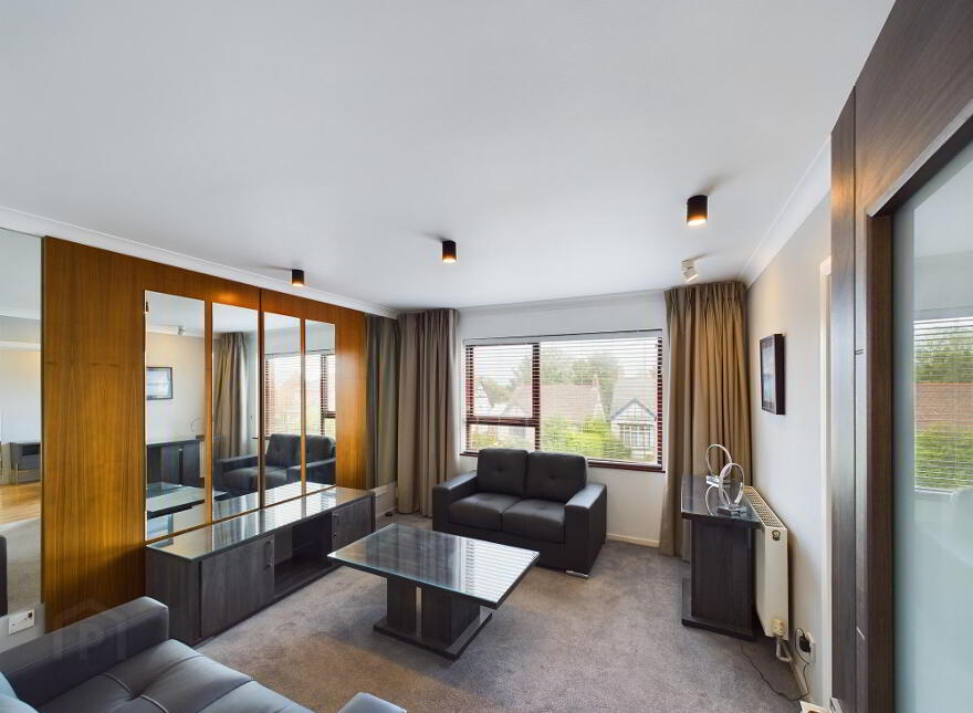 2 De Beere Court, Finaghy, Belfast, BT10 0DF