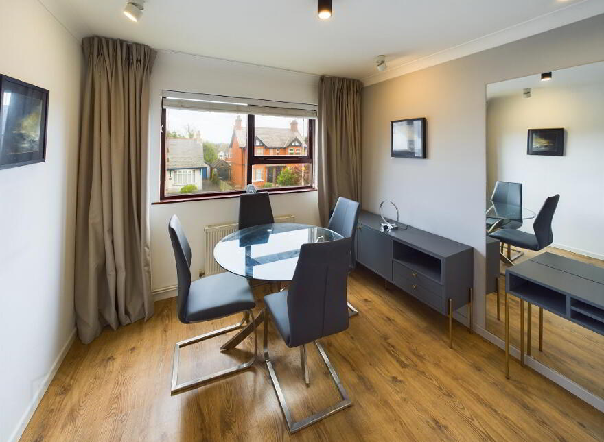 2 De Beere Court, Finaghy, Belfast, BT10 0DF