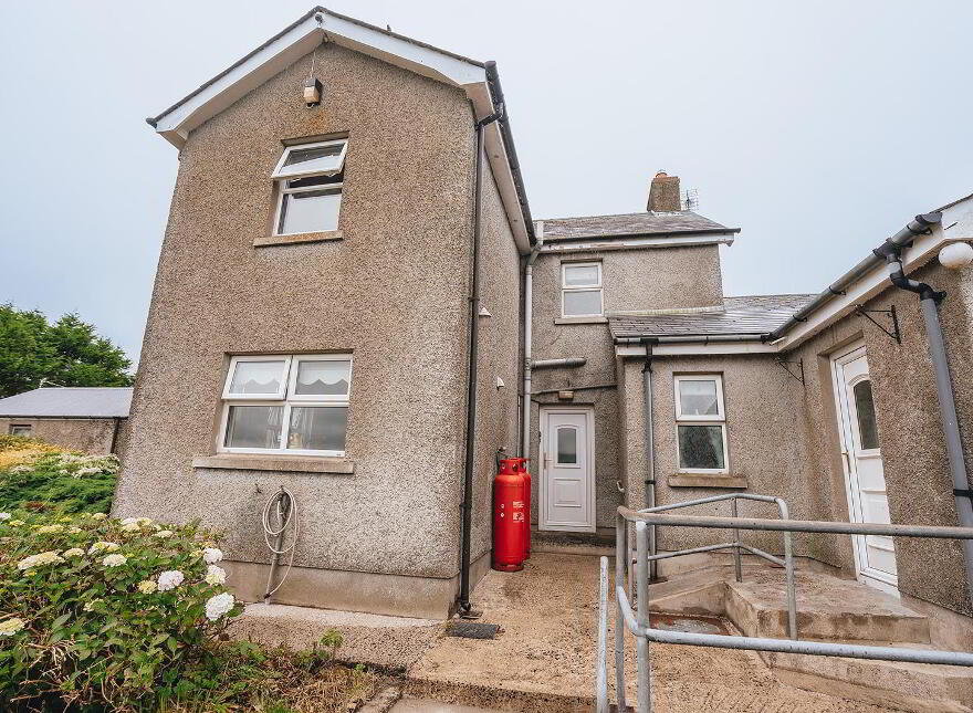 182 & 182A Moyarget Road, Ballycastle, BT54 6JQ