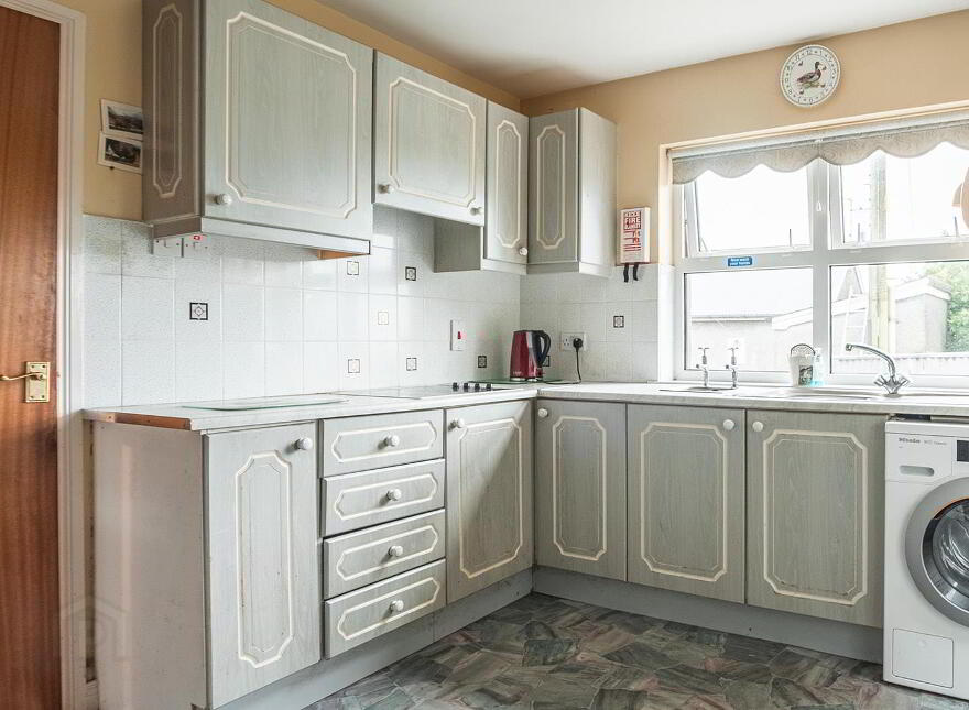 182 & 182A Moyarget Road, Ballycastle, BT54 6JQ
