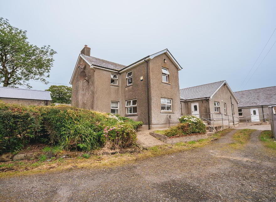 182 & 182A Moyarget Road, Ballycastle, BT54 6JQ