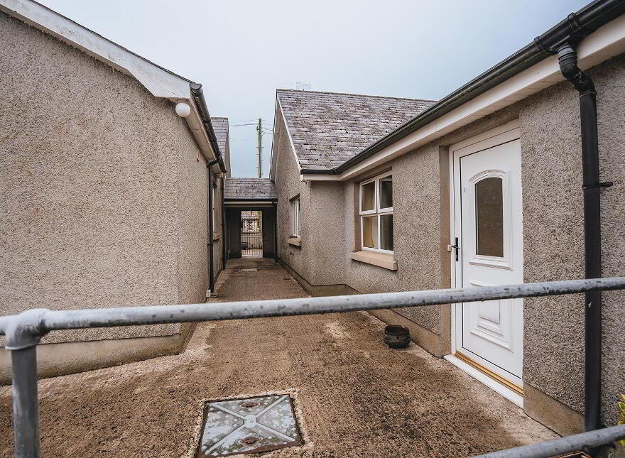 182 & 182A Moyarget Road, Ballycastle, BT54 6JQ