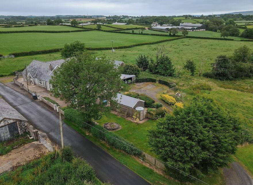 182 & 182A Moyarget Road, Ballycastle, BT54 6JQ