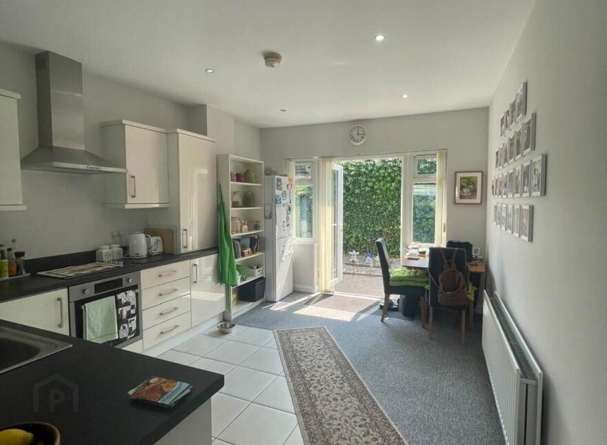 11b Cable Road, Whitehead, Carrickfergus, BT38 9PX